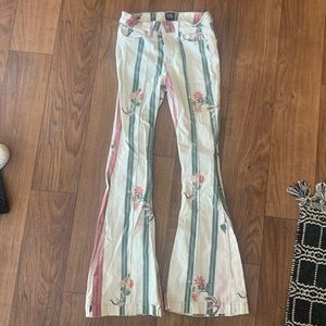 BDG Vintage Style Floral Flare Jeans